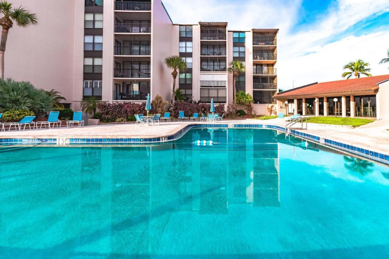 Siesta Breakers Penthouse On The Beach ساراسوتا المظهر الخارجي الصورة