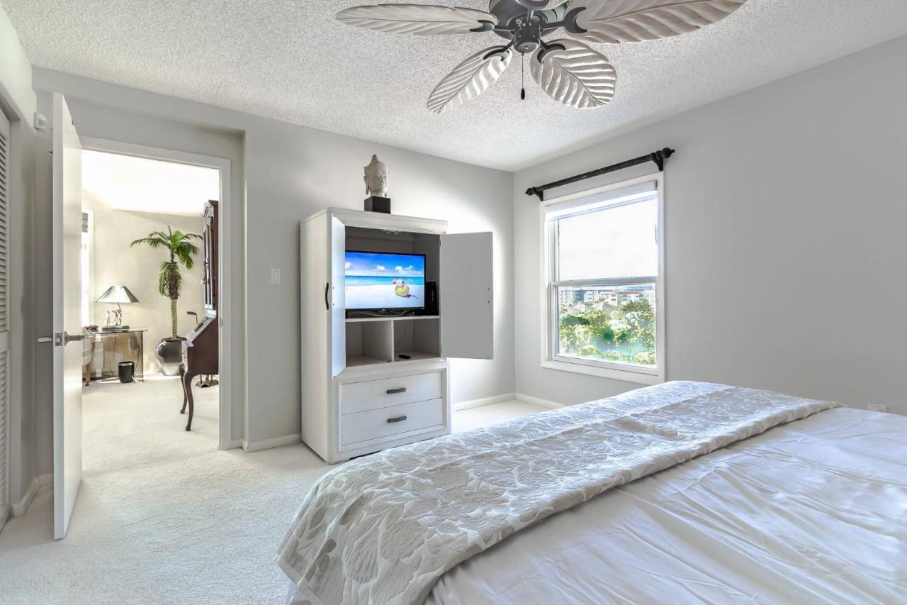 Siesta Breakers Penthouse On The Beach ساراسوتا المظهر الخارجي الصورة