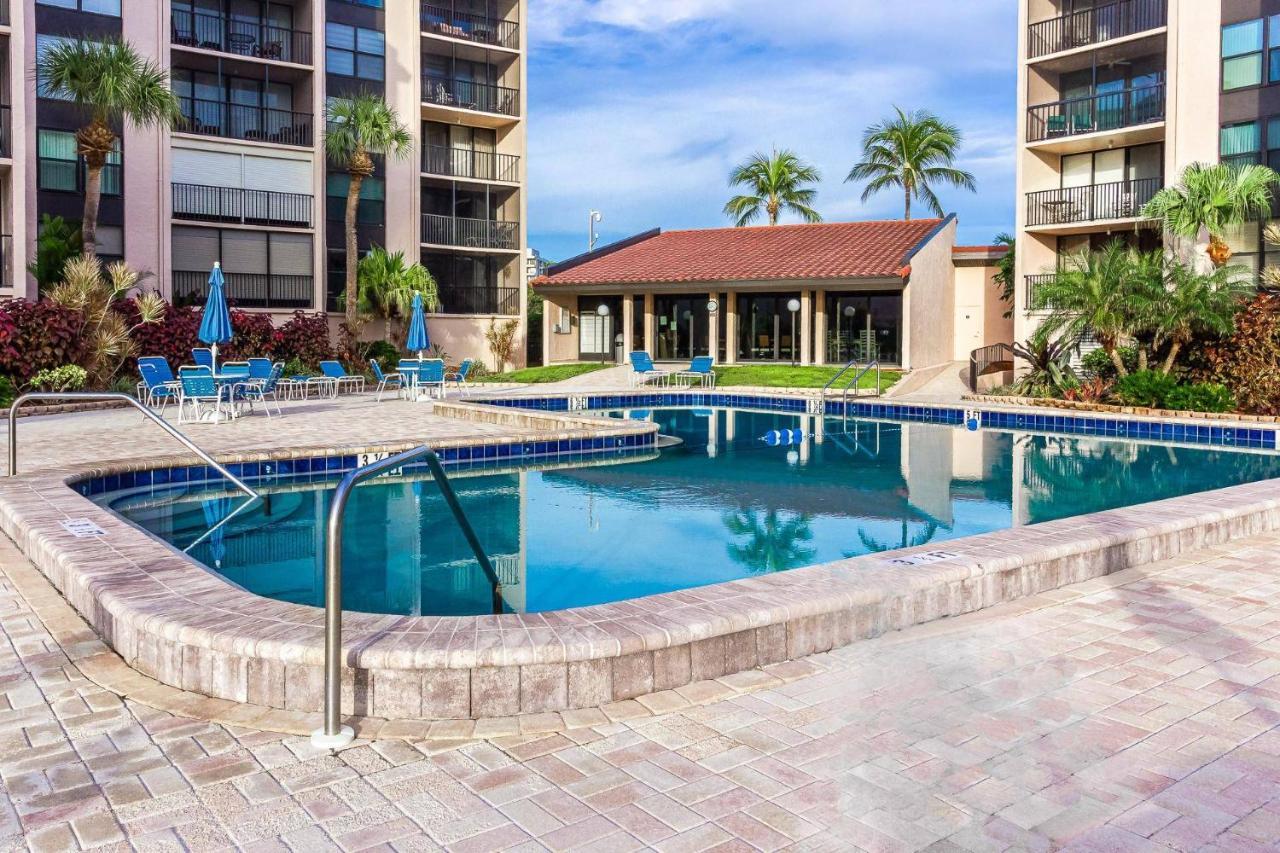 Siesta Breakers Penthouse On The Beach ساراسوتا المظهر الخارجي الصورة