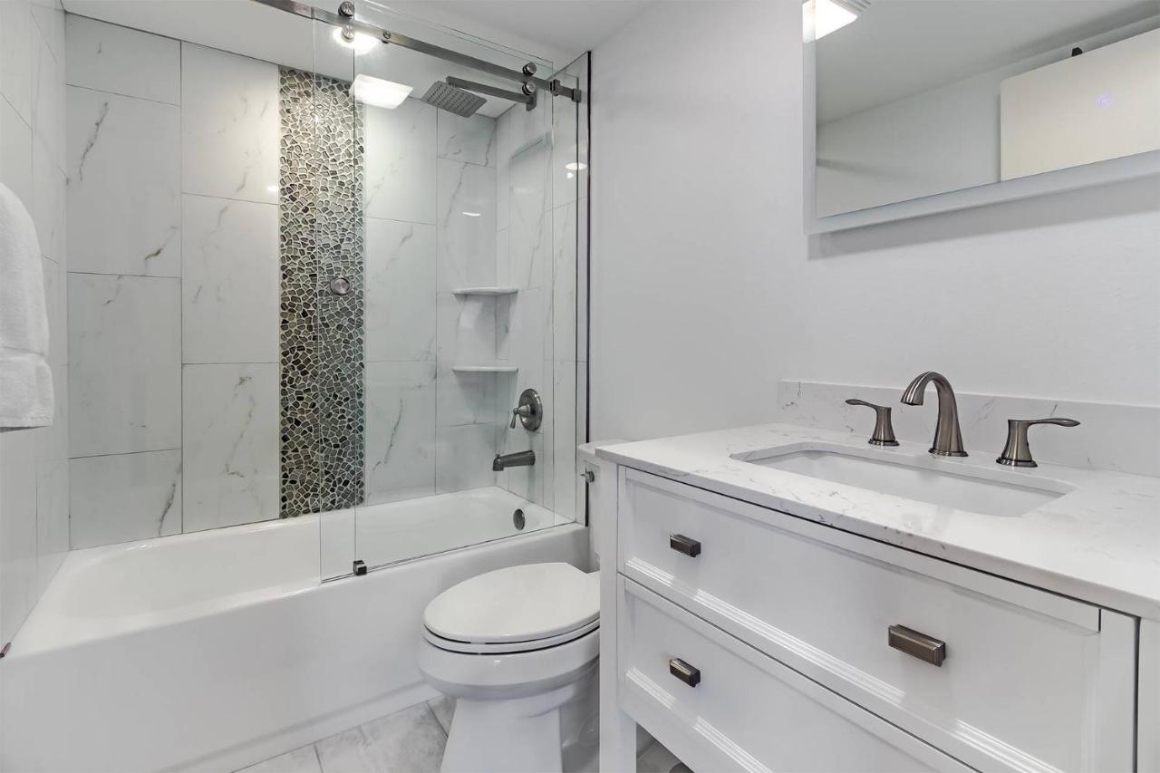 Siesta Breakers Penthouse On The Beach ساراسوتا المظهر الخارجي الصورة