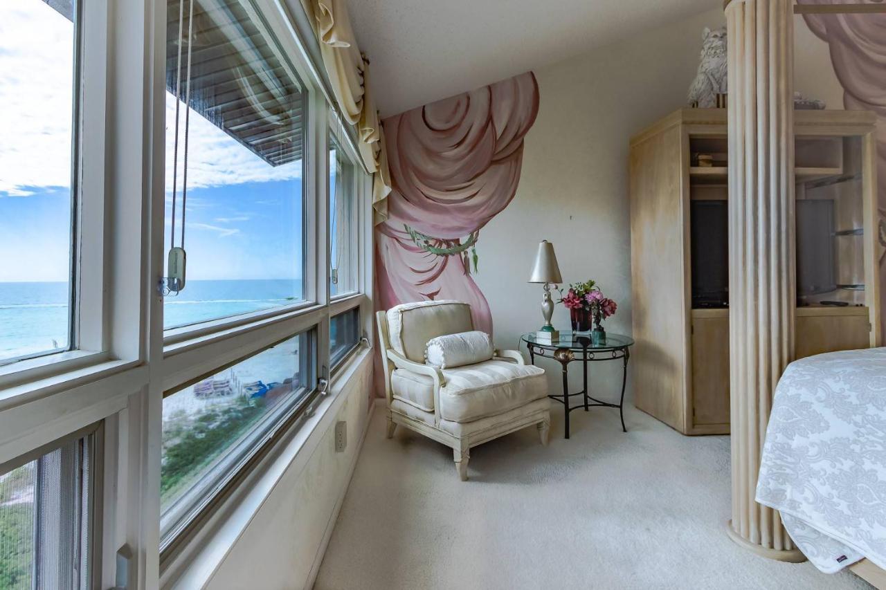 Siesta Breakers Penthouse On The Beach ساراسوتا المظهر الخارجي الصورة