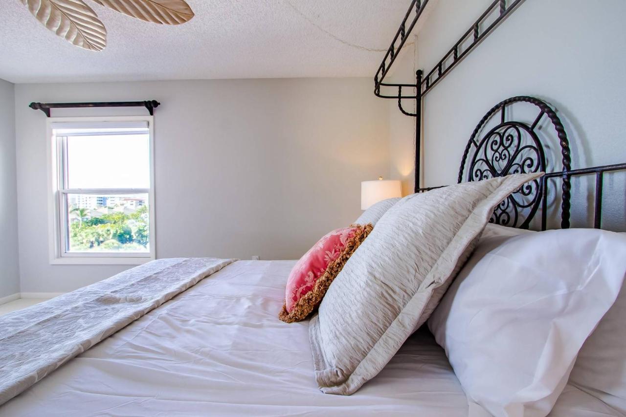 Siesta Breakers Penthouse On The Beach ساراسوتا المظهر الخارجي الصورة
